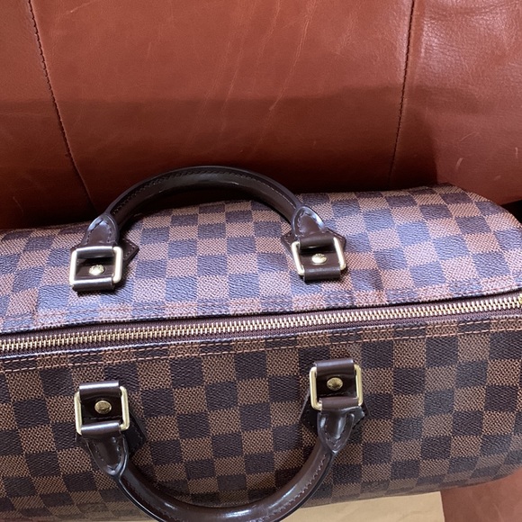 🔥 🥰👜❤️Authentic Louis Vuitton Speedy 35 Damier Ebene🥰👜❤️ - Picture 4 of 12
